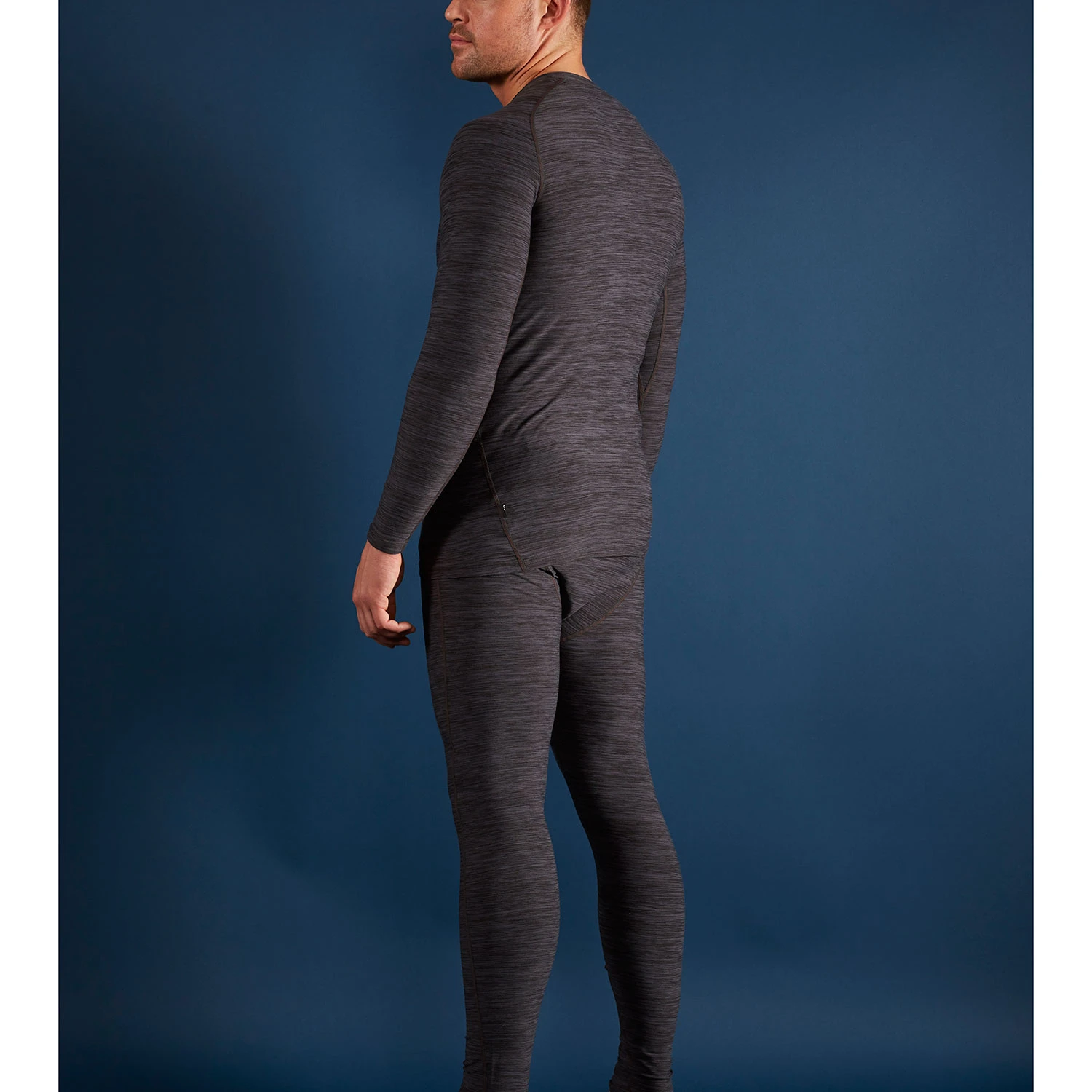 Gill Long Sleeve Crew Neck Thermal Base Layer Top 4 Gill Long Sleeve Crew Neck Thermal Base Layer Top - Image 2